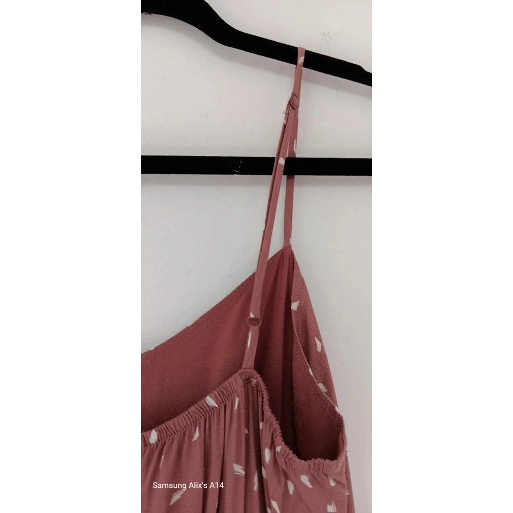 Lulus Mauve Print Jumpsuit Size Medium Sleeveless Wide Leg‎ Pink Lined  Pockets